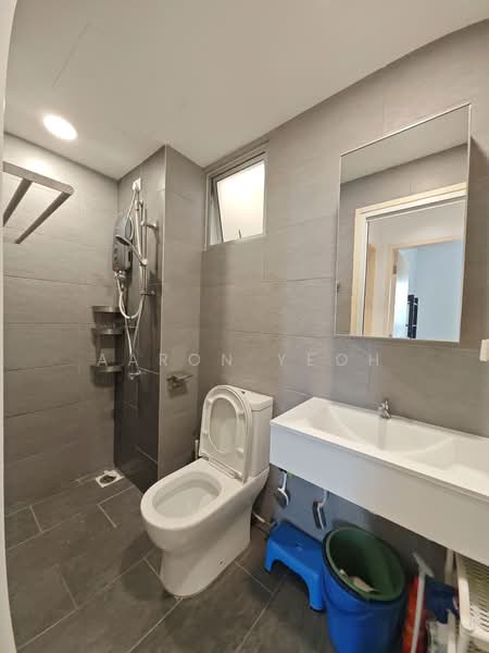 Condominium for Sale at Platinum OUG Residence - Aaron Yeoh - Bathroom - PropertyGuru.com.my
