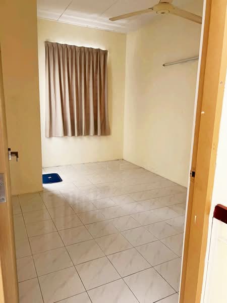 2-storey Terraced House for Rent in Teluk Kumbar (Bayan Lepas) - Jinelle Ong - Interior - PropertyGuru.com.my