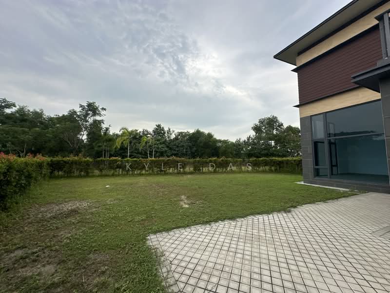 Cluster House for Sale in Forest City (Gelang Patah) - Kyle Das - Exterior - PropertyGuru.com.my