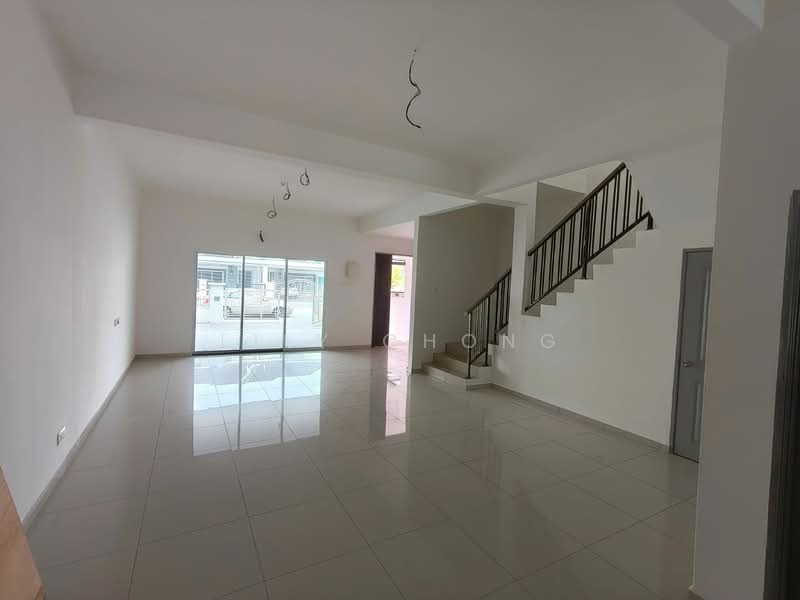 2-storey Terraced House for Sale in Strand Park (Chemor) - Lily Chong - Living hall - PropertyGuru.com.my