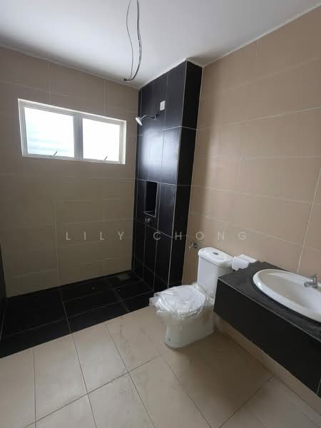 2-storey Terraced House for Sale in Strand Park (Chemor) - Lily Chong - PropertyGuru.com.my