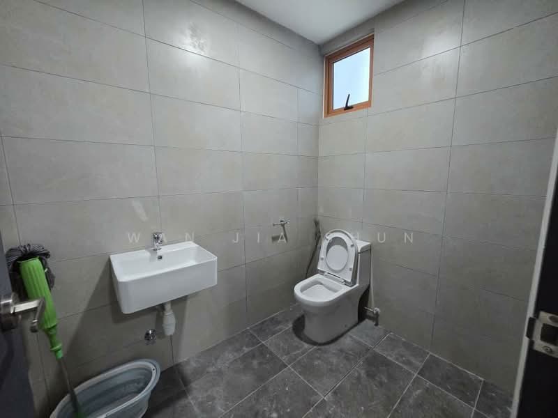 Service Residence for Rent at JRK Convena - Wan Jia Shun - Bathroom - PropertyGuru.com.my