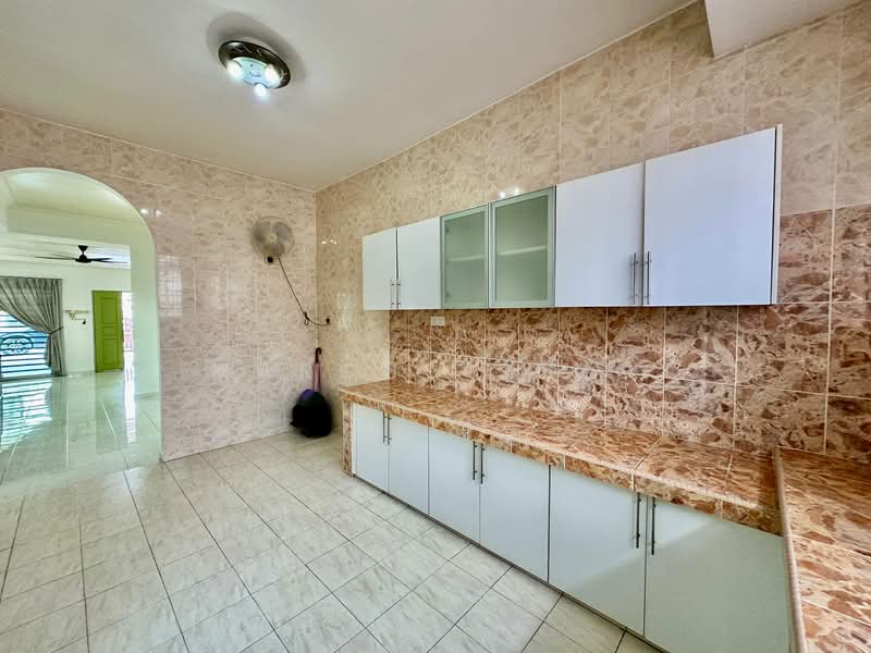2-storey Terraced House for Sale in Menglembu (Perak) - Marcus Seng - Kitchen - PropertyGuru.com.my