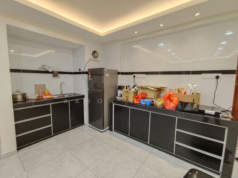 Apartment for Sale at Golden Hills Resort (Amber Court Apartment) - Aaron Yeoh - Kitchen - PropertyGuru.com.my