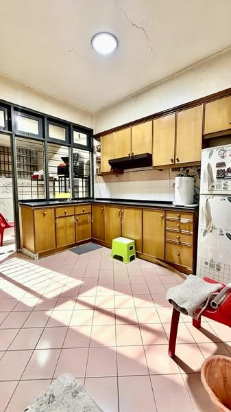 2-storey Terraced House for Sale in Taman Desa Cemerlang (Ulu Tiram) - Janice . - Kitchen - PropertyGuru.com.my