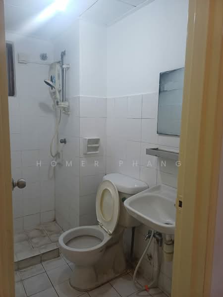 Condominium for Sale at Vista Millennium Condominium - Homer Phang - Bathroom - PropertyGuru.com.my