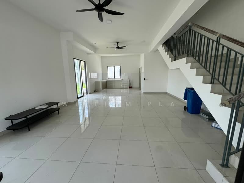 2-storey Terraced House for Rent in Telok Panglima Garang (Selangor) - William Pua - Living Room - PropertyGuru.com.my