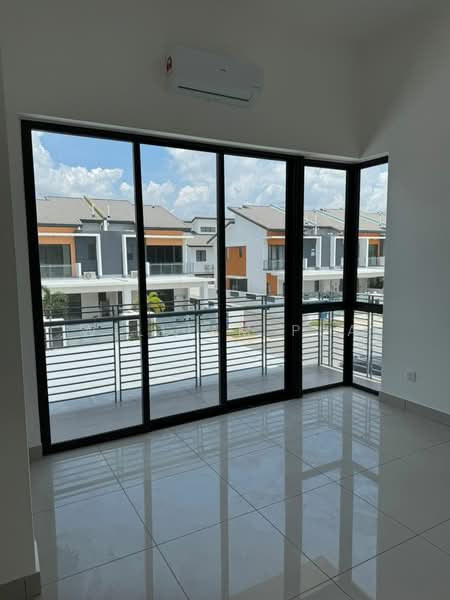 2-storey Terraced House for Rent in Telok Panglima Garang (Selangor) - William Pua - Balcony - PropertyGuru.com.my