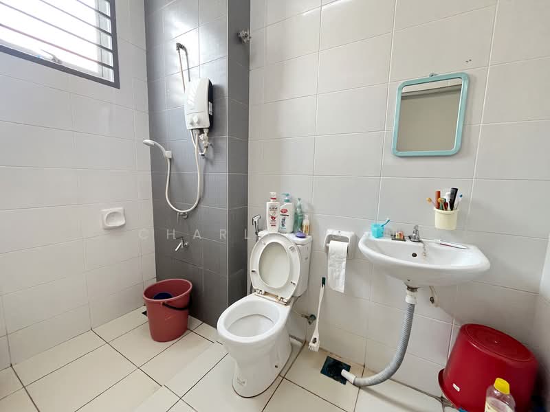 Rumah Teres 2-Tingkat untuk Dijual di Kota Bayuemas (Klang) - Charlie Gan - PropertyGuru.com.my