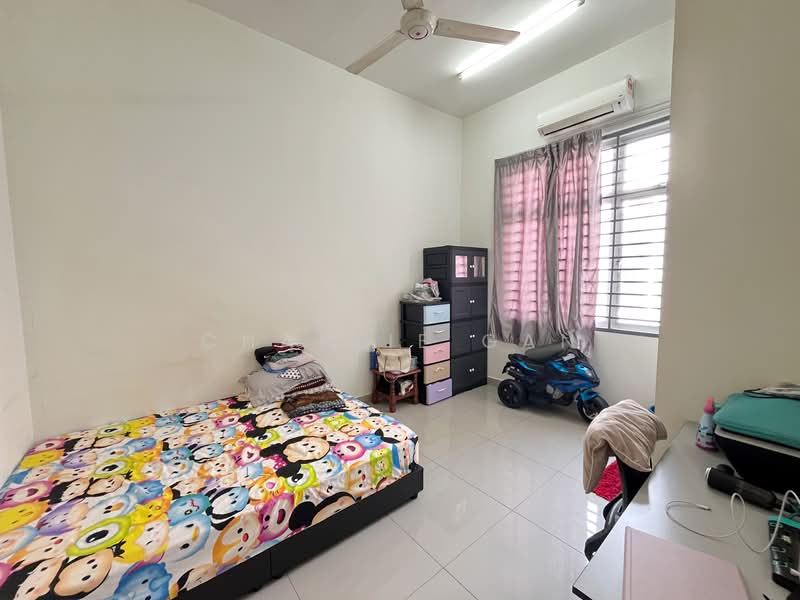 Rumah Teres 2-Tingkat untuk Dijual di Kota Bayuemas (Klang) - Charlie Gan - PropertyGuru.com.my