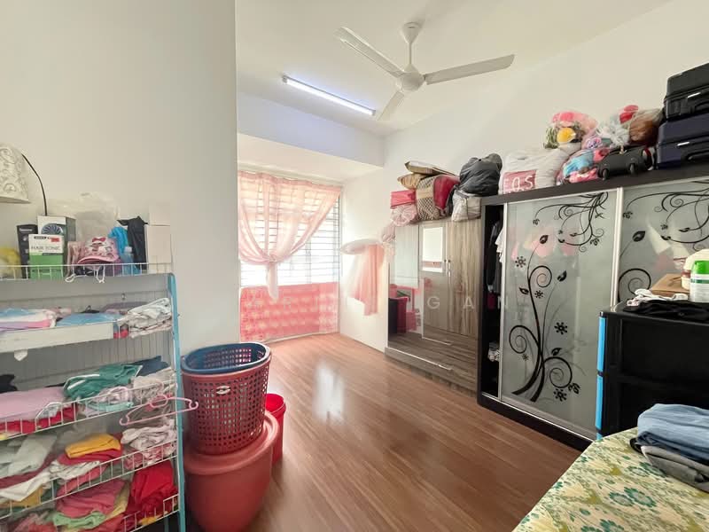 Rumah Teres 2-Tingkat untuk Dijual di Kota Bayuemas (Klang) - Charlie Gan - PropertyGuru.com.my