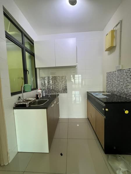 Service Residence for Rent at ARC @ Austin Hills - Kim . - Kitchen - PropertyGuru.com.my