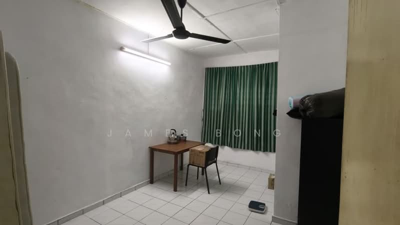 Rumah Teres 1 Tingkat untuk Dijual di Masai (Johor) - James Bong - Dining Room - PropertyGuru.com.my