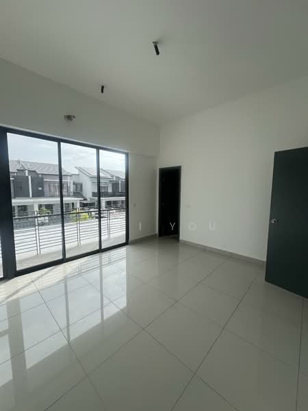 2-storey Terraced House for Sale in Bandar Rimbayu (Telok Panglima Garang) - Miki You - Interior - PropertyGuru.com.my