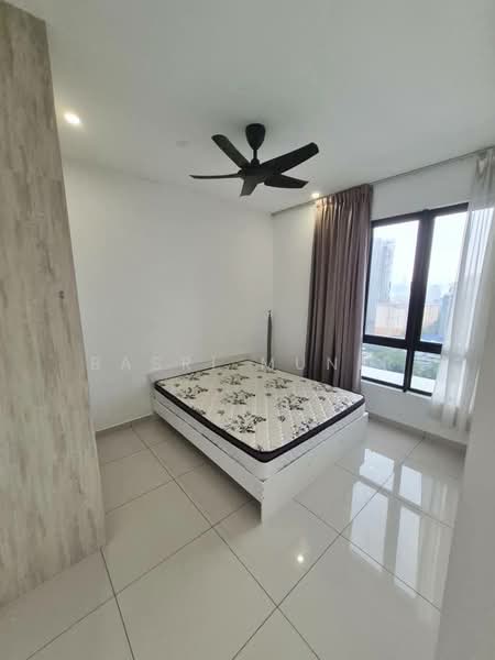 Service Residence for Rent at Kenwingston Avenue - Basri Munir - Bedroom - PropertyGuru.com.my
