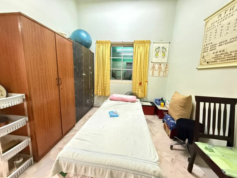 Rumah Teres untuk Dijual di Taman Seri Subang (Sunway) - KK Sah - PropertyGuru.com.my