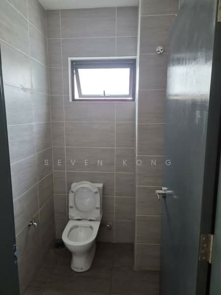 Shop / Office for Rent in Horizon Hills (Iskandar Puteri (Nusajaya)) - Seven Kong - Bathroom - PropertyGuru.com.my
