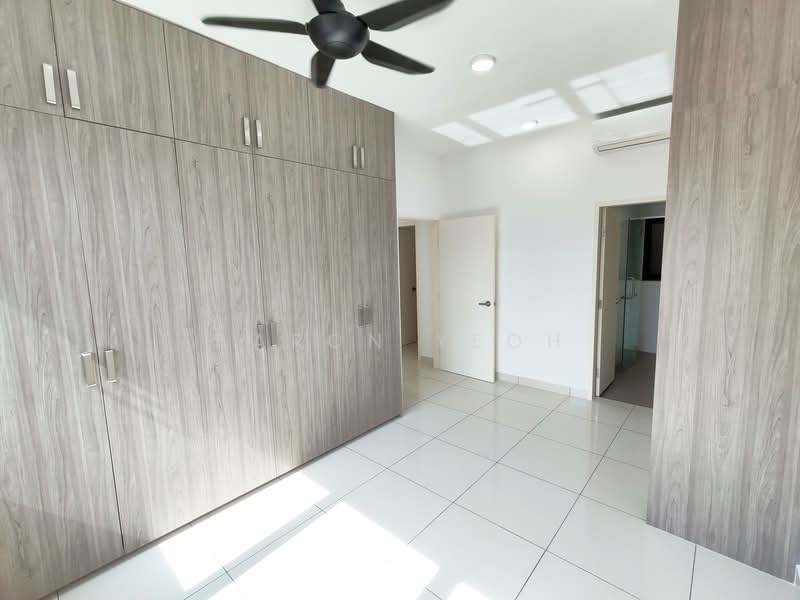 Servis Apartment untuk Dijual di Parc 3 - Aaron Yeoh - Bedroom - PropertyGuru.com.my