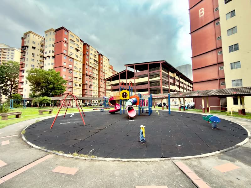 Apartment for Sale at Pangsapuri Cemara - Yasmin Sulaiman - Exterior - PropertyGuru.com.my