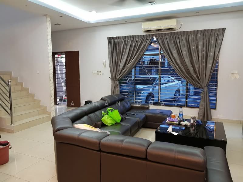 Semi-Detached House for Sale in Bandar Indahpura (Kulai) - Nathan Chan - Living Room - PropertyGuru.com.my