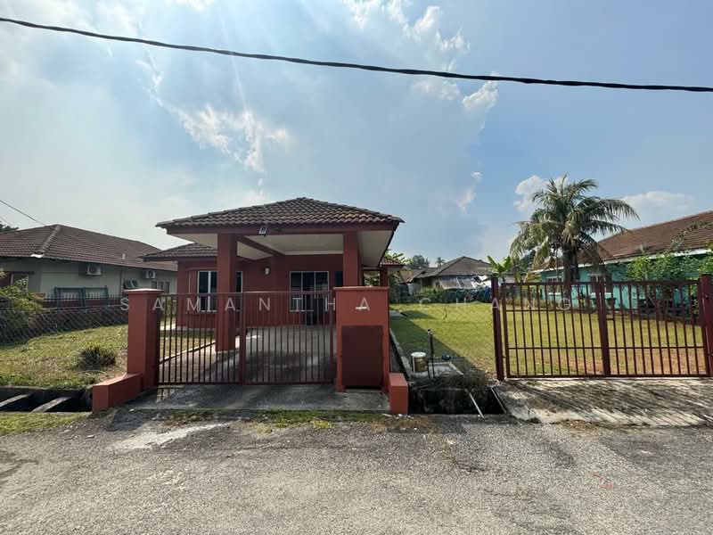 Semi-Detached House for Sale in Taman Riveria Perdana (Klang) - Samantha Chang - Exterior - PropertyGuru.com.my
