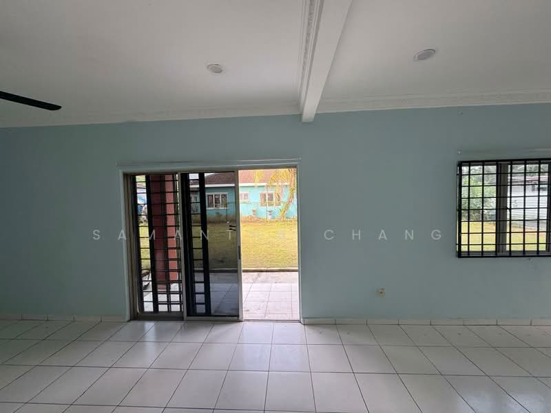 Semi-Detached House for Sale in Taman Riveria Perdana (Klang) - Samantha Chang - Living Room - PropertyGuru.com.my