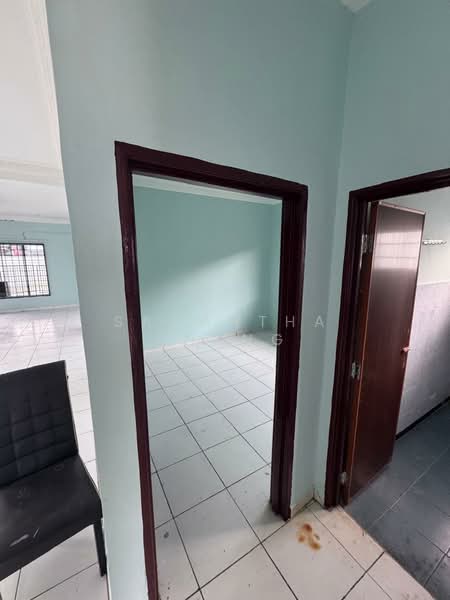 Semi-Detached House for Sale in Taman Riveria Perdana (Klang) - Samantha Chang - Interior - PropertyGuru.com.my