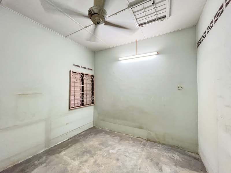 1-storey Terraced House for Sale in Meru (Klang) - Charlie Gan - PropertyGuru.com.my