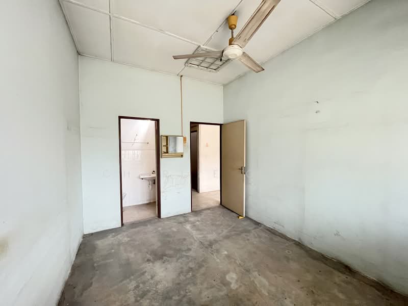 1-storey Terraced House for Sale in Meru (Klang) - Charlie Gan - PropertyGuru.com.my