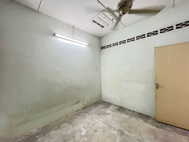 1-storey Terraced House for Sale in Meru (Klang) - Charlie Gan - PropertyGuru.com.my