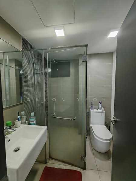 Apartment for Sale at V Residence Suites @ Sunway Velocity - Aaron Yeoh - Bathroom - PropertyGuru.com.my