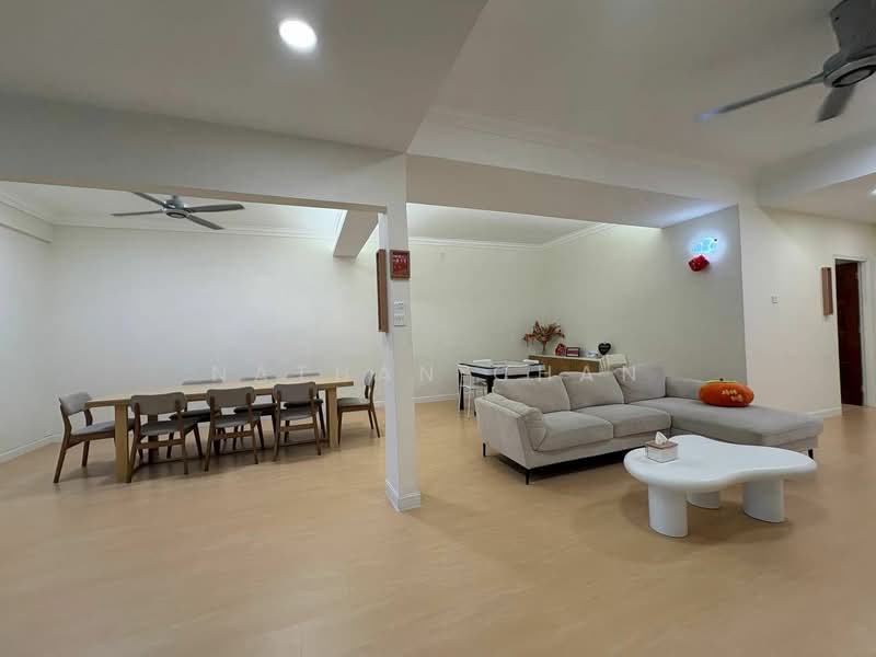 Rumah Teres 2 Tingkat untuk Dijual di Taman Pelangi (Johor Bahru) - Nathan Chan - Living Room - PropertyGuru.com.my