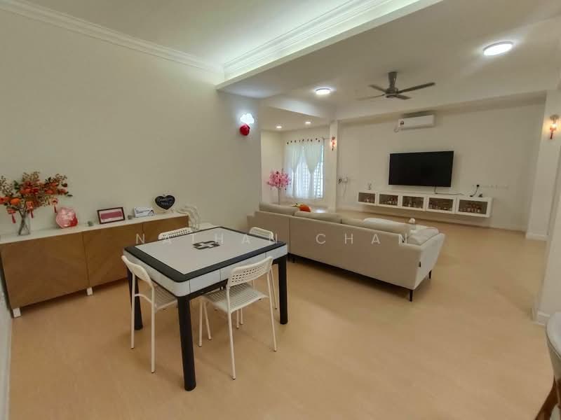 Rumah Teres 2 Tingkat untuk Dijual di Taman Pelangi (Johor Bahru) - Nathan Chan - Living Room - PropertyGuru.com.my