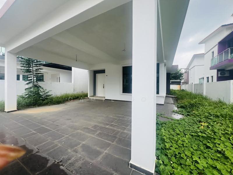 Semi-Detached House for Sale in Taman Ozana Residen (Ayer Keroh) - Camie Goh - PropertyGuru.com.my