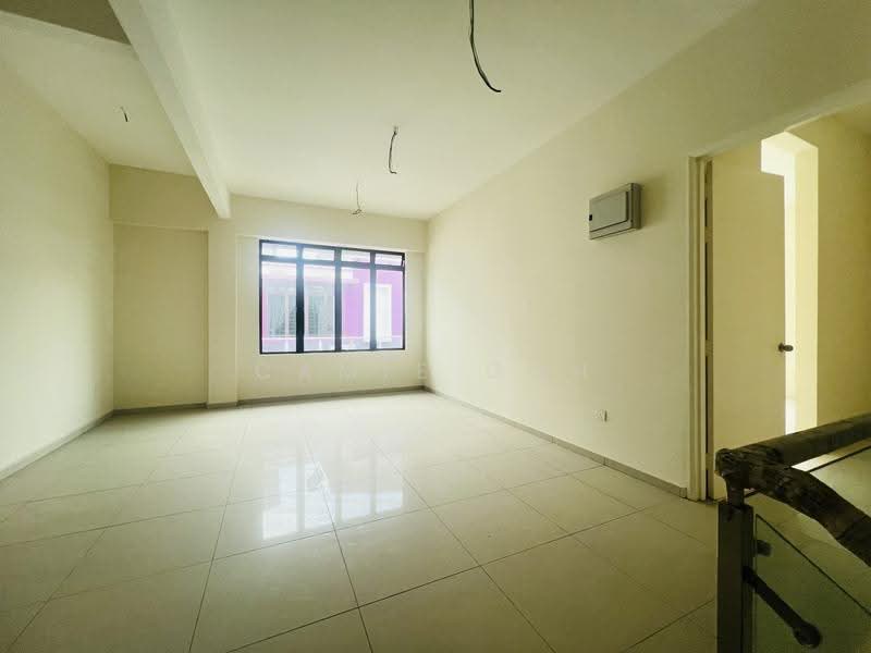 Semi-Detached House for Sale in Taman Ozana Residen (Ayer Keroh) - Camie Goh - PropertyGuru.com.my
