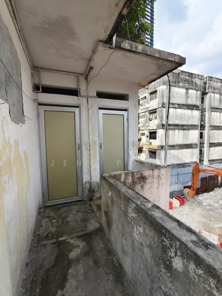 Shop / Office for Rent in Pudu (KL City Centre) - Jeno Poon - Balcony - PropertyGuru.com.my