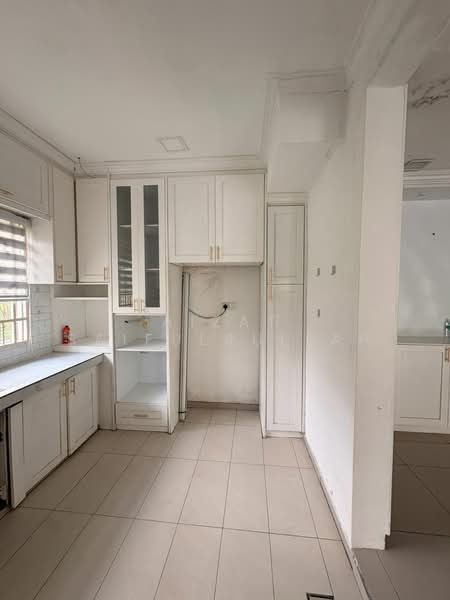 Semi-Detached House for Rent in Alam Suria (Puncak Alam) - Aizat Saifulrullah - Kitchen - PropertyGuru.com.my