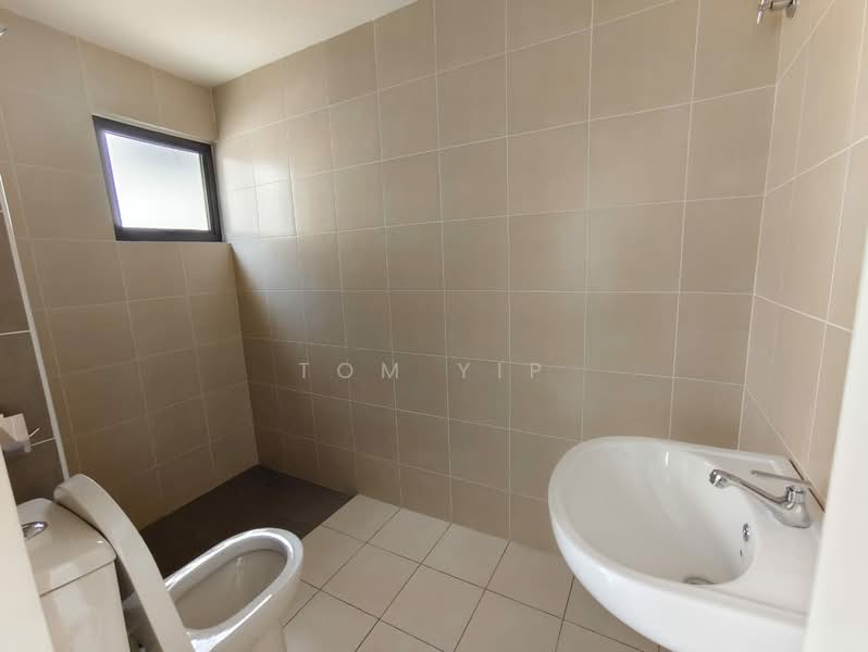 2-storey Terraced House for Sale in Rawang (Selangor) - Tom Yip - Bathroom - PropertyGuru.com.my