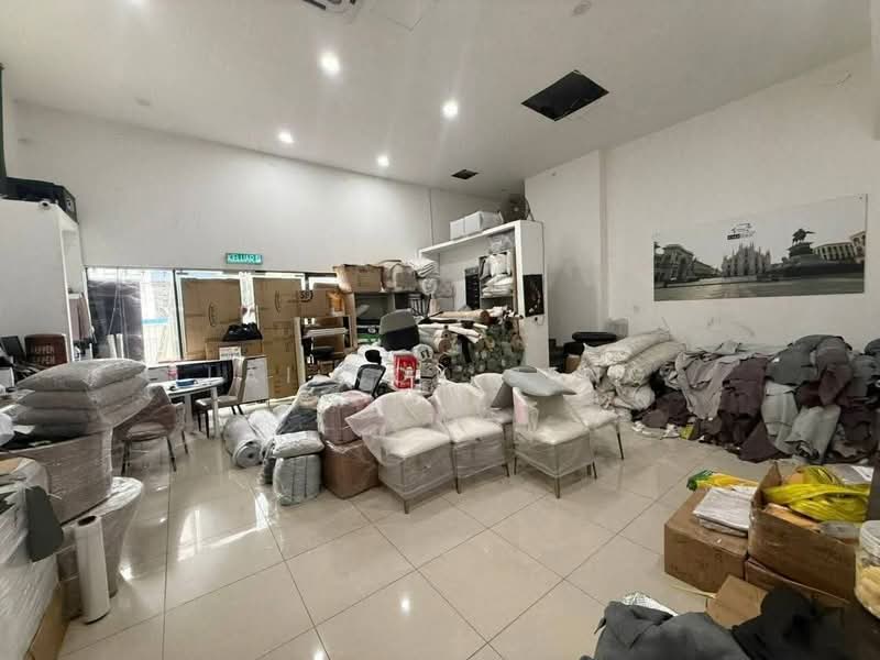 Cluster Factory for Rent in Taman Perindustrian Cemerlang (Ulu Tiram) - Lai Kok Seng - Interior - PropertyGuru.com.my