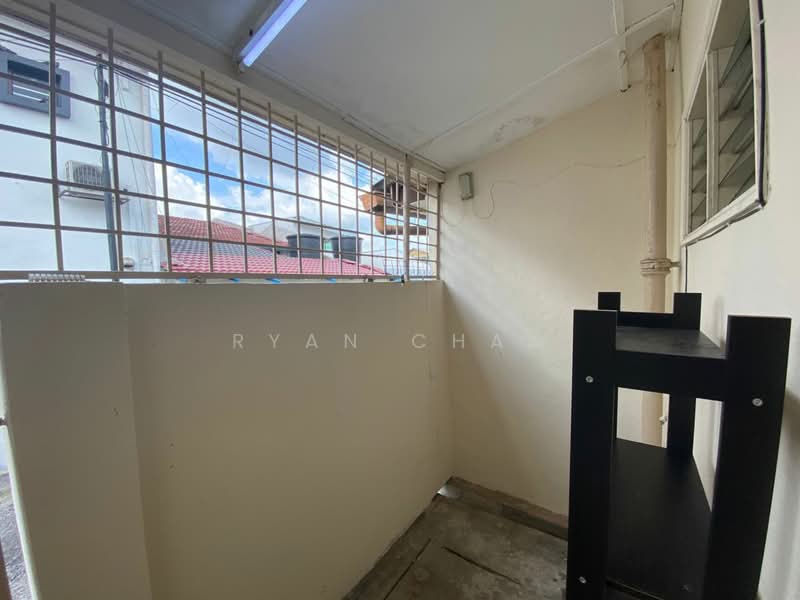 1-storey Terraced House for Rent in Taman Overseas Union (Taman Oug) (Jalan Klang Lama (Old Klang Road)) - Ryan Chan - Balcony - PropertyGuru.com.my