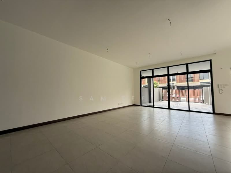Rumah Teres 2 Tingkat untuk Dijual di Puteri Harbour (Iskandar Puteri (Nusajaya)) - Sam Tee - Living Room - PropertyGuru.com.my