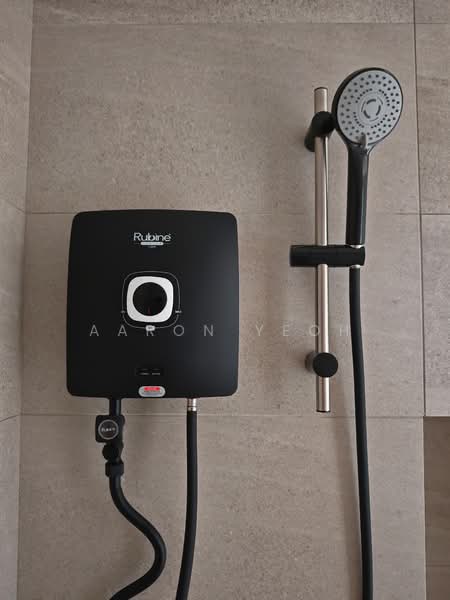 Kondominium untuk Dijual di Skyline KL - Aaron Yeoh - Bathroom - PropertyGuru.com.my