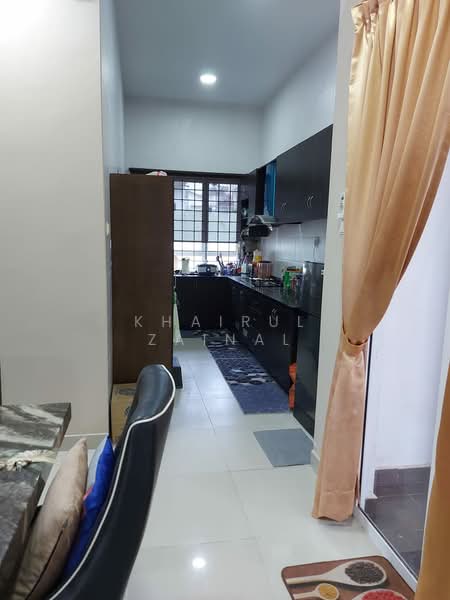 Semi-Detached House for Sale in Seksyen U10 (Shah Alam) - Khairul Zainal - Kitchen - PropertyGuru.com.my