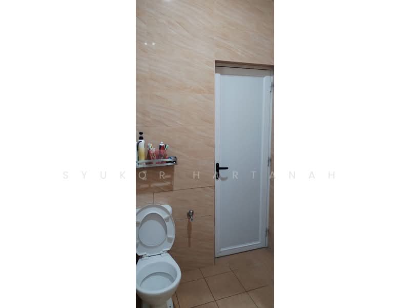 Bungalow for Sale in Semenyih (Selangor) - Syukor Hartanah - Bathroom - PropertyGuru.com.my