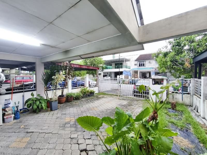 2-storey Terraced House for Sale in Bandar Baru Bangi (Selangor) - Rohani Daud - Exterior - PropertyGuru.com.my