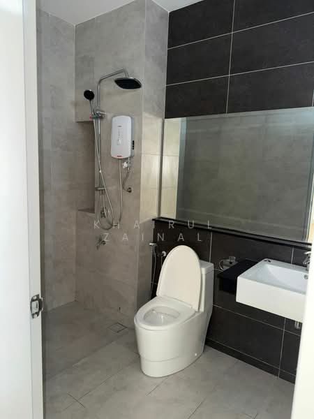 2-storey Terraced House for Sale in Elmina (Shah Alam) - Khairul Zainal - Bathroom - PropertyGuru.com.my