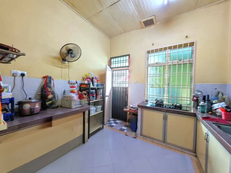 1-storey Terraced House for Sale in Taman Nusa Bestari 2 (Iskandar Puteri (Nusajaya)) - Karl Lim - Kitchen - PropertyGuru.com.my