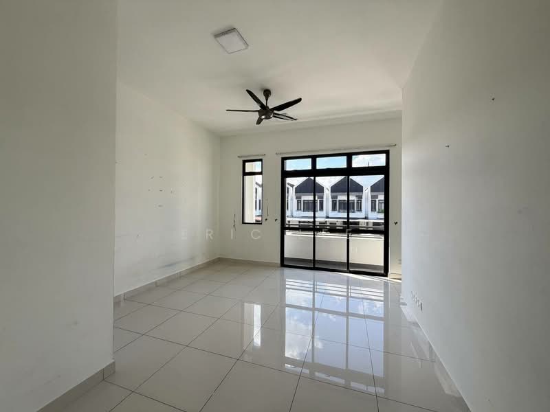 Terraced House for Sale in Johor Bahru (Johor) - Eric Lee - Living Room - PropertyGuru.com.my
