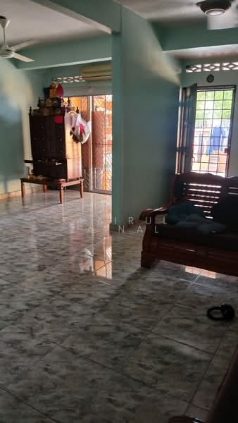 Rumah Teres 2 Tingkat untuk Dijual di Shah Alam (Selangor) - Khairul Zainal - Living Room - PropertyGuru.com.my