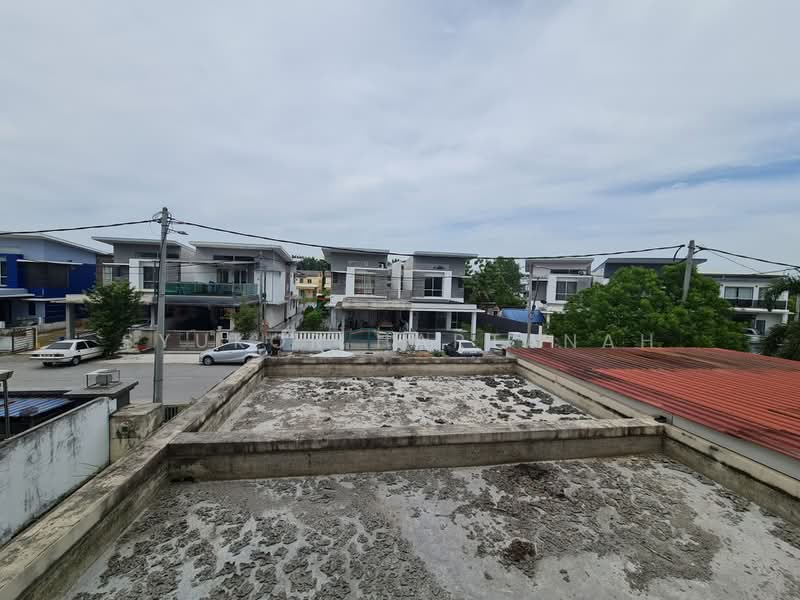 Semi-Detached House for Sale in Ijok (Selangor) - Syukor Hartanah - Exterior - PropertyGuru.com.my